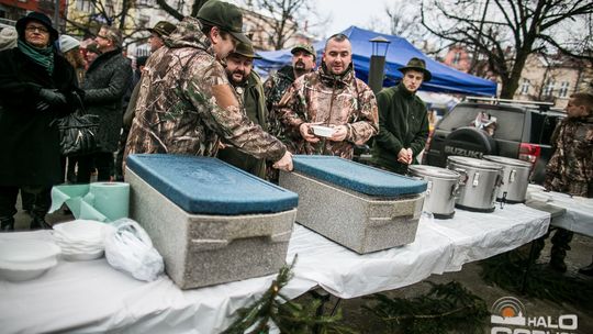 Żywa szopka i gorlicka Wigilia, Świąteczny Jarmark trwa