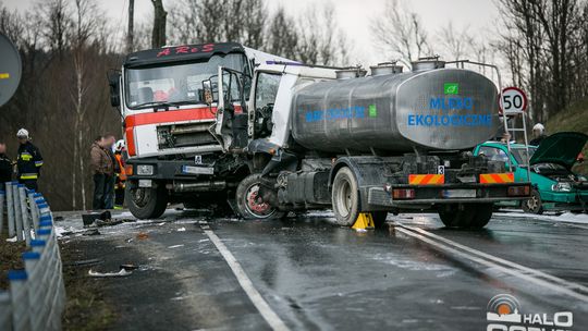 DK 28 była zablokowana. Wypadek w Szymbarku