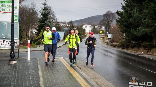 Biegli by pomóc, w sumie pokonali 750 kilometrów