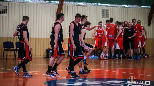 Licealiadę wygrywają koszykarze z Dąbrowy Górniczej, nasi na ósmym