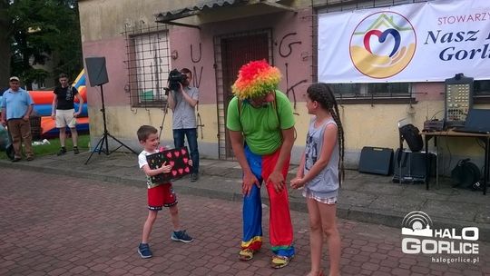 Rodzinny festyn z okazji dnia dziecka na osiedlu nr 12