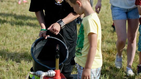 II Piknik Rodzinny w Bystrej z burzowym finałem