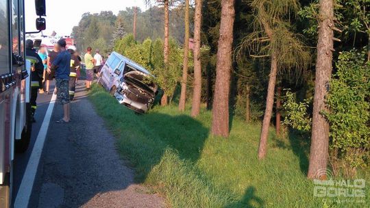 Vivaro w rowie, kolizja w Libuszy