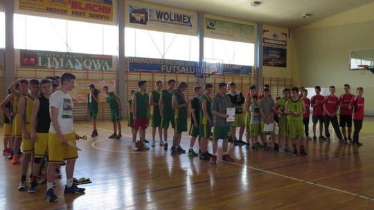 Koszykarze MZS nr 1 w Gorlicach– Mistrzami Rejonu