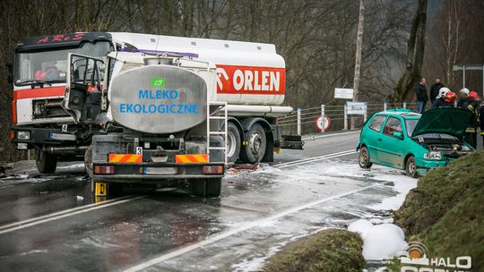 DK 28 była zablokowana. Wypadek w Szymbarku