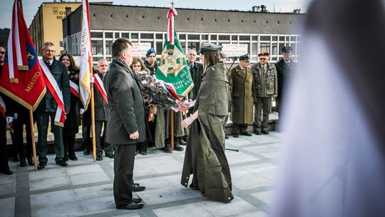 Gorliczanie, flagą podziękujmy za wolność