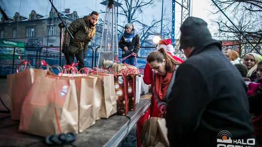 Żywa szopka i gorlicka Wigilia, Świąteczny Jarmark trwa