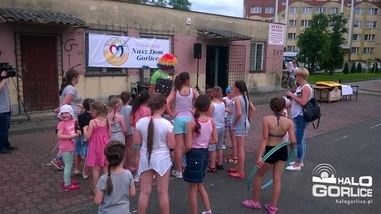 Rodzinny festyn z okazji dnia dziecka na osiedlu nr 12