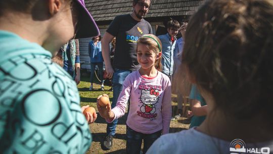 Świąteczny jarmark w słoneczną niedzielę