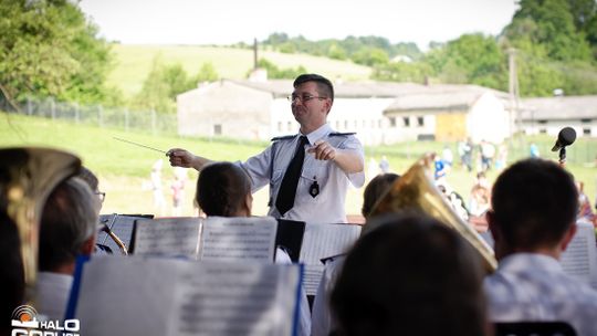 II Piknik Rodzinny w Bystrej z burzowym finałem