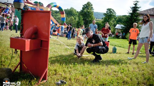 II Piknik Rodzinny w Bystrej z burzowym finałem