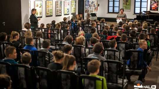 Koncert edukacyjny dla młodzieży