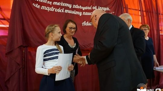 II Gminna Gala Edukacji w Ropicy Polskiej