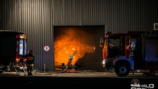 Ogromny pożar Empolu, Gór-Stal był zagrożony (video)