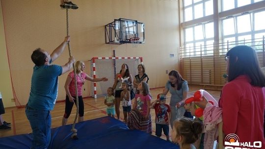 II Piknik Rodzinny w Bystrej z burzowym finałem