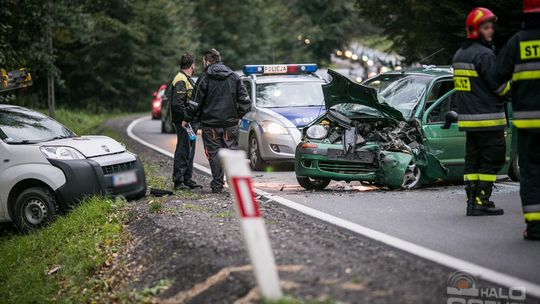 Zderzenie pojazdów na ul. Dukielskiej