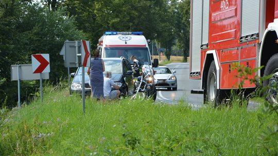 Kolizja na zakręcie przy ul. Dukielskiej. Zdjęcia