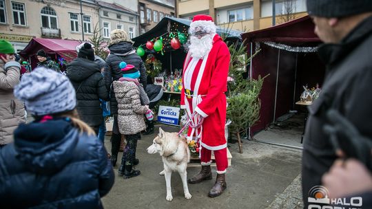 Żywa szopka i gorlicka Wigilia, Świąteczny Jarmark trwa