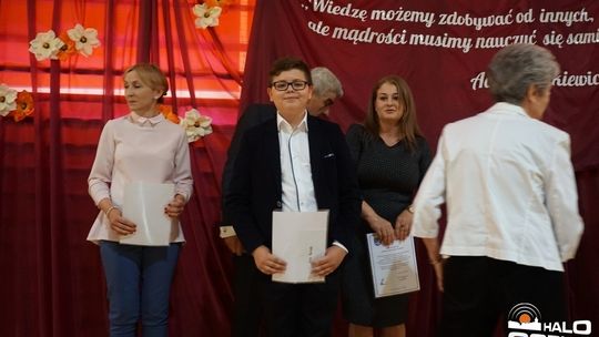 II Gminna Gala Edukacji w Ropicy Polskiej