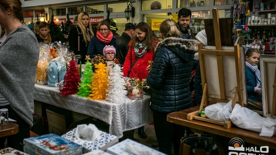 Kiermasz świąteczny na Jarmarku Pogórzańskim bardzo udany