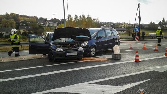 Zderzenie dwóch Opli w Bieczu