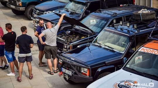 Przeprawa dla życia na ratunek Karolkowi, na trasie 35 załóg