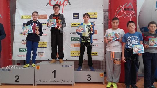 Delfin na podium