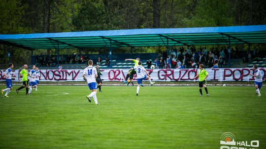 Mimo wygranej nadal niepewni