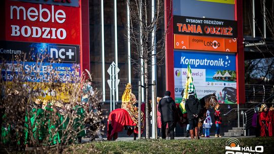 Tłumnie na Orszaku Trzech Króli