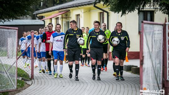 Mimo wygranej nadal niepewni