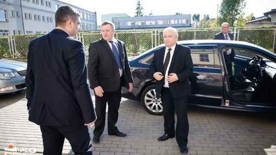 Wałęsa obiecał Japonię, Tusk Irlandię, a Kaczyński...mówił o Korei Południowej