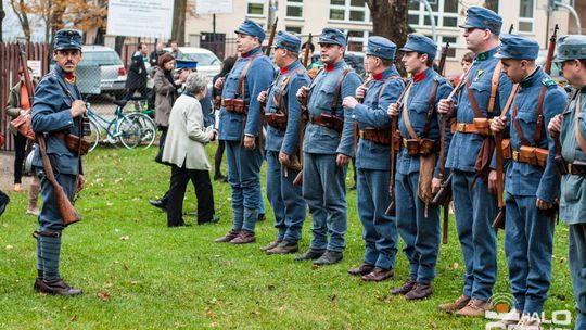 2014/11.08-kasztel-na-strone