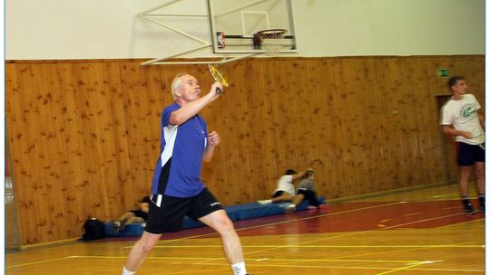 2011/12.03-speedbadminton