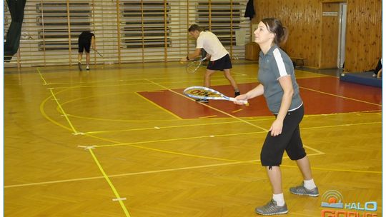 2011/12.03-speedbadminton