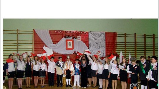 2013/04.30_vivat_konstytucja