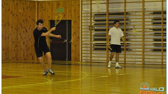 2011/12.03-speedbadminton