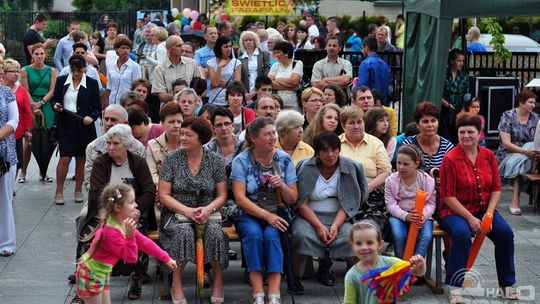 2013/06.23-festyn-parafialny-jadwiga-tomek