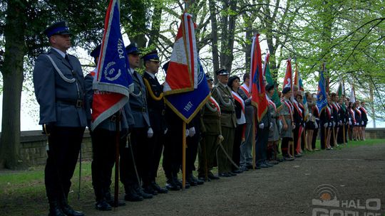 2013/05.02-sekowa-rekonstrukcja/05.02-cmentarz-sekowa1