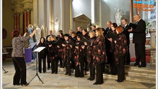 2011/12.09-chor-bazylika-slawek