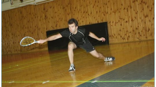 2011/12.03-speedbadminton