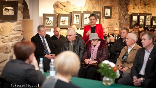 2012/11.27_szydlo