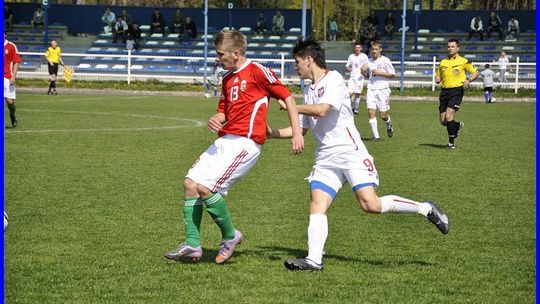 pol-hun-u16-2011