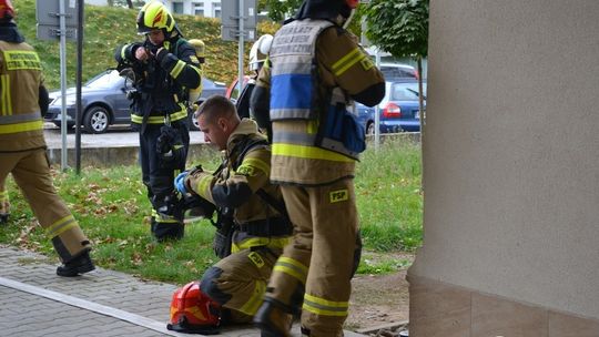 2021.10.12 - Ćwiczenia strażaków na Starym Szpitalu w Gorlicach