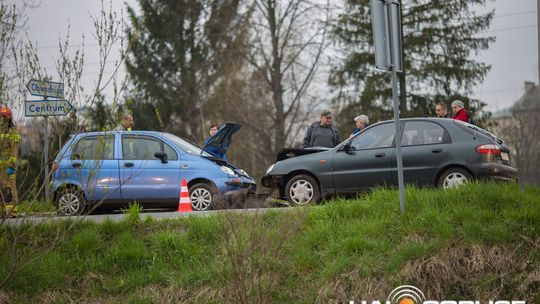 Zdarzenie drogowe na ul. Załawie w Bieczu (17 kwietnia 2023)