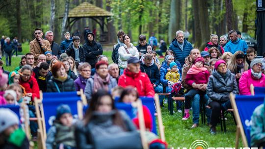 Koncert Marcina Wyrostka w Parku Miejskim w Gorlicach (27 kwietnia 2023)