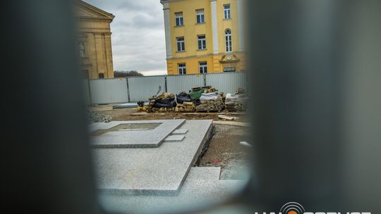 Budowa pomnika Maryi Niepokalanej w Gorlicach (3 lutego 2024)