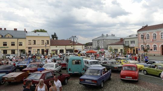 Zlot pojazdów zabytkowych w Binarowej (7 lipca 2024)