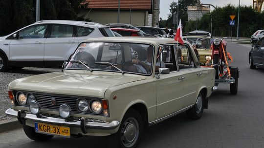 Zlot pojazdów zabytkowych w Binarowej (7 lipca 2024)