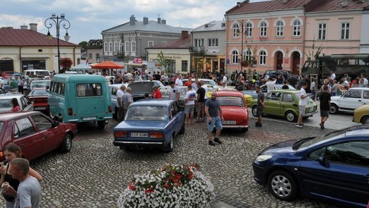 Zlot pojazdów zabytkowych w Binarowej (7 lipca 2024)