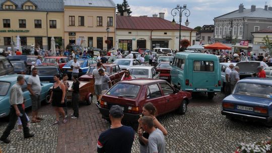 Zlot pojazdów zabytkowych w Binarowej (7 lipca 2024)